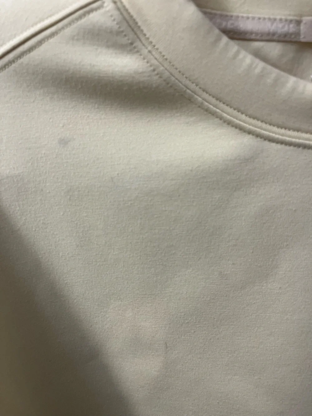 Abercrombie and Fitch YPB On the Go Yellow Mockneck - Picture 6 of 8